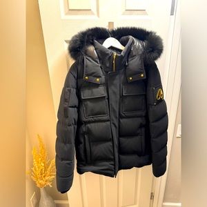 Like New: Moose Knuckles Battis Puffer Jacket in Gold (limited edition)